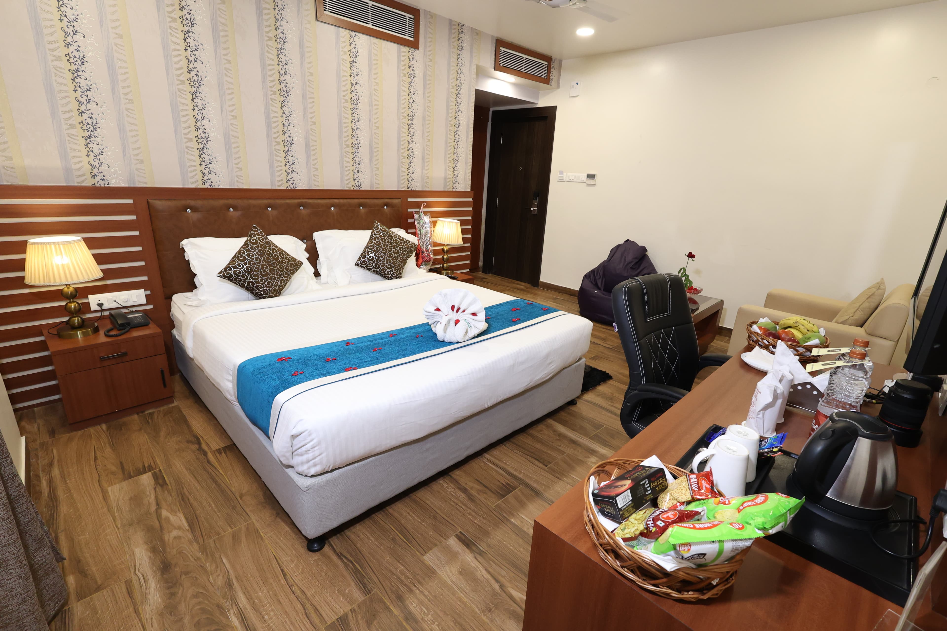 Premium Rooms at Hotel Sidh Vedantha